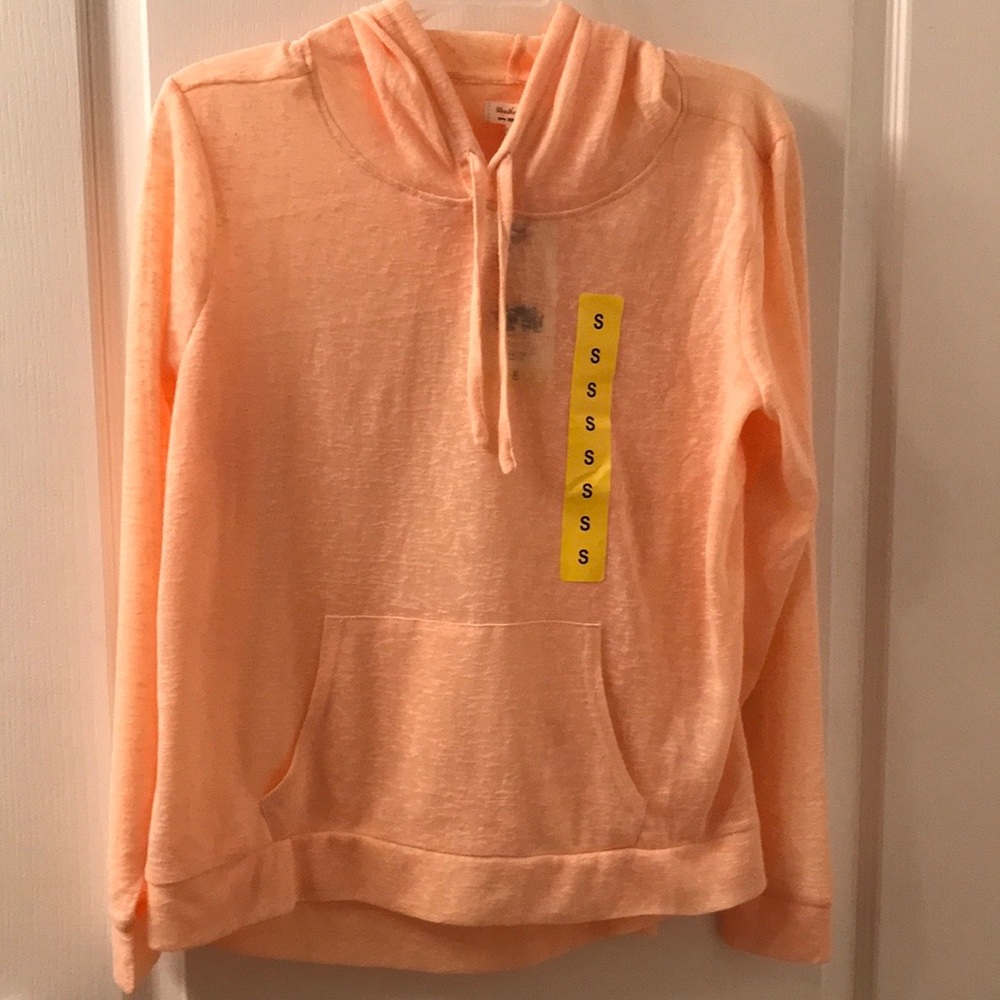 WEATHER PROOF  VINTAGE  WOMEN’S SWEATER